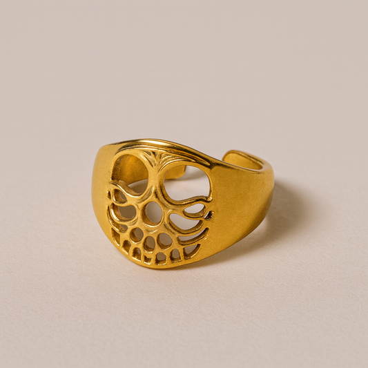 Golden Skull Empress Ring